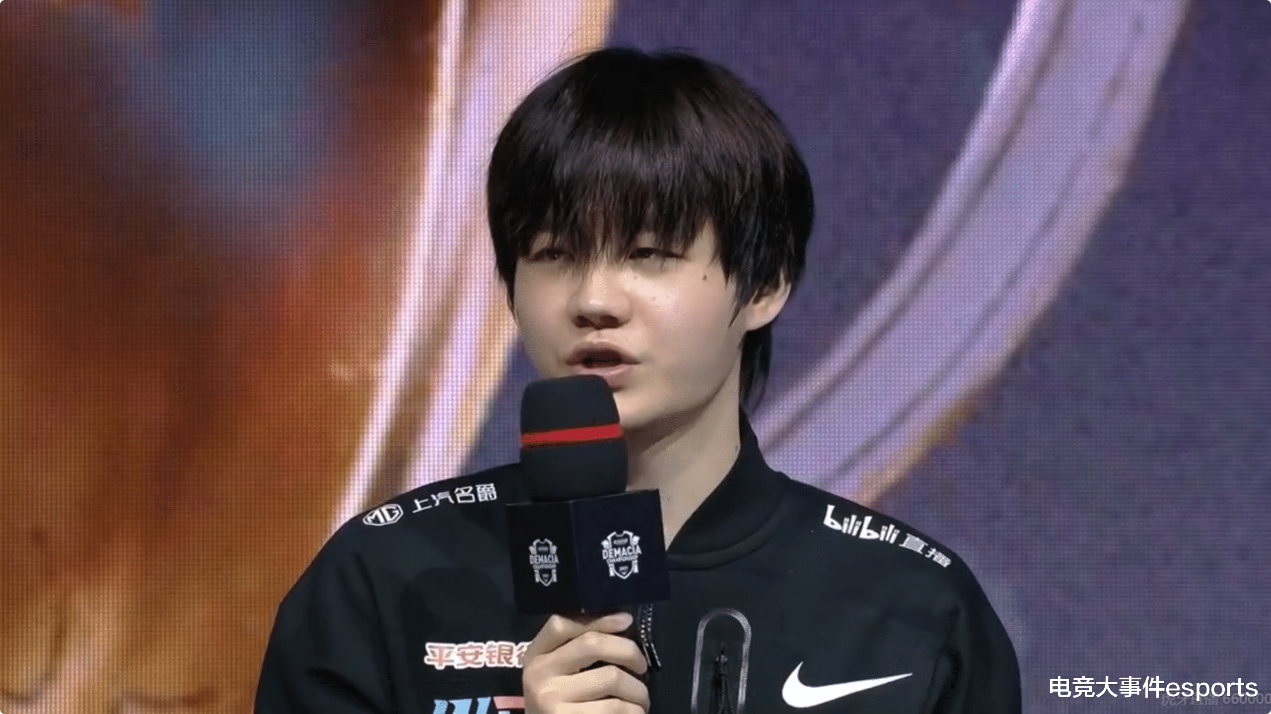 终焉誓约|Doggo德杯首秀，超凶发挥赢得满堂彩！Uzi：给我准备个饮水机吧