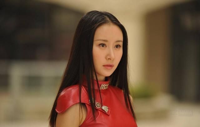 学霸|娱乐圈不拼颜值拼智商？学霸混圈一个比一个红，颜值只是敲门砖!