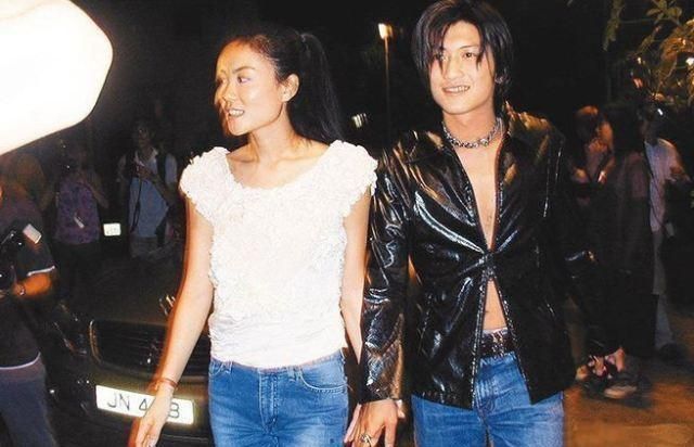 黄家驹|51岁的王菲内衣广告流出，身材力压张柏芝，难怪谢霆锋那么喜欢