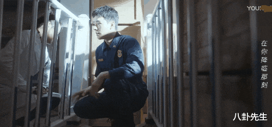 许凯|挂羊头卖狗肉？龚俊任嘉伦许凯新剧相继开播，职场剧变悬浮偶像剧