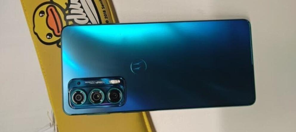 智能手机|极致轻薄的5G智能手机，被赋予优秀软硬件配置