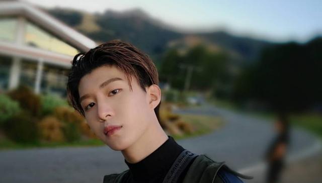 张爱玲|颜值最高的8位男明星，每一位都叱诧风云，你最喜欢哪一位？