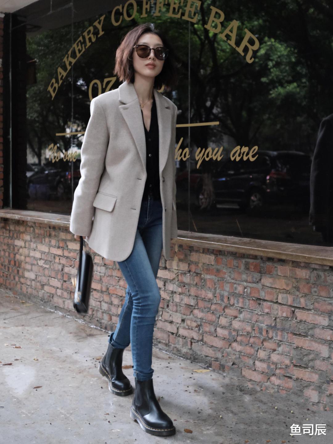 穿衣搭配|职场OL冬季离不开“羊毛西装”，借鉴这组搭配，日常通勤也很时髦