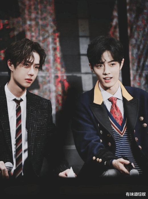 肖战|有一种“整容”叫肖战露齿笑，原以为会很阳光，谁知道会不忍直视