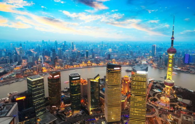 飞行员|当局警告无效！400名飞行员集体“跳槽”中国，还放话绝不回国