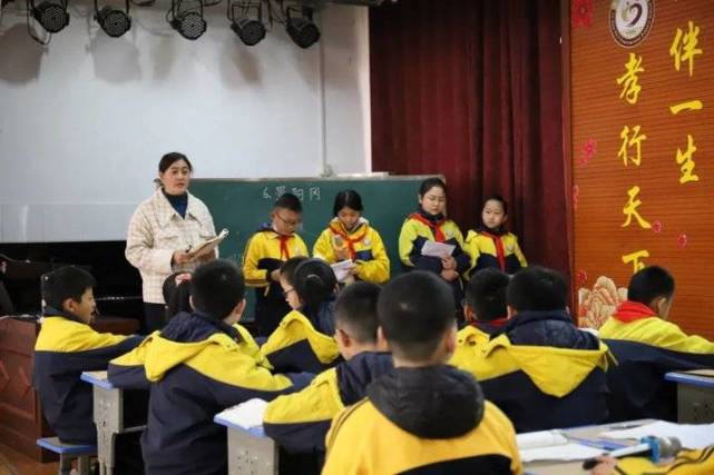 凝妈悟语|小学低年级没有书面作业，孩子之间却会拉开差距，背后原因要了解