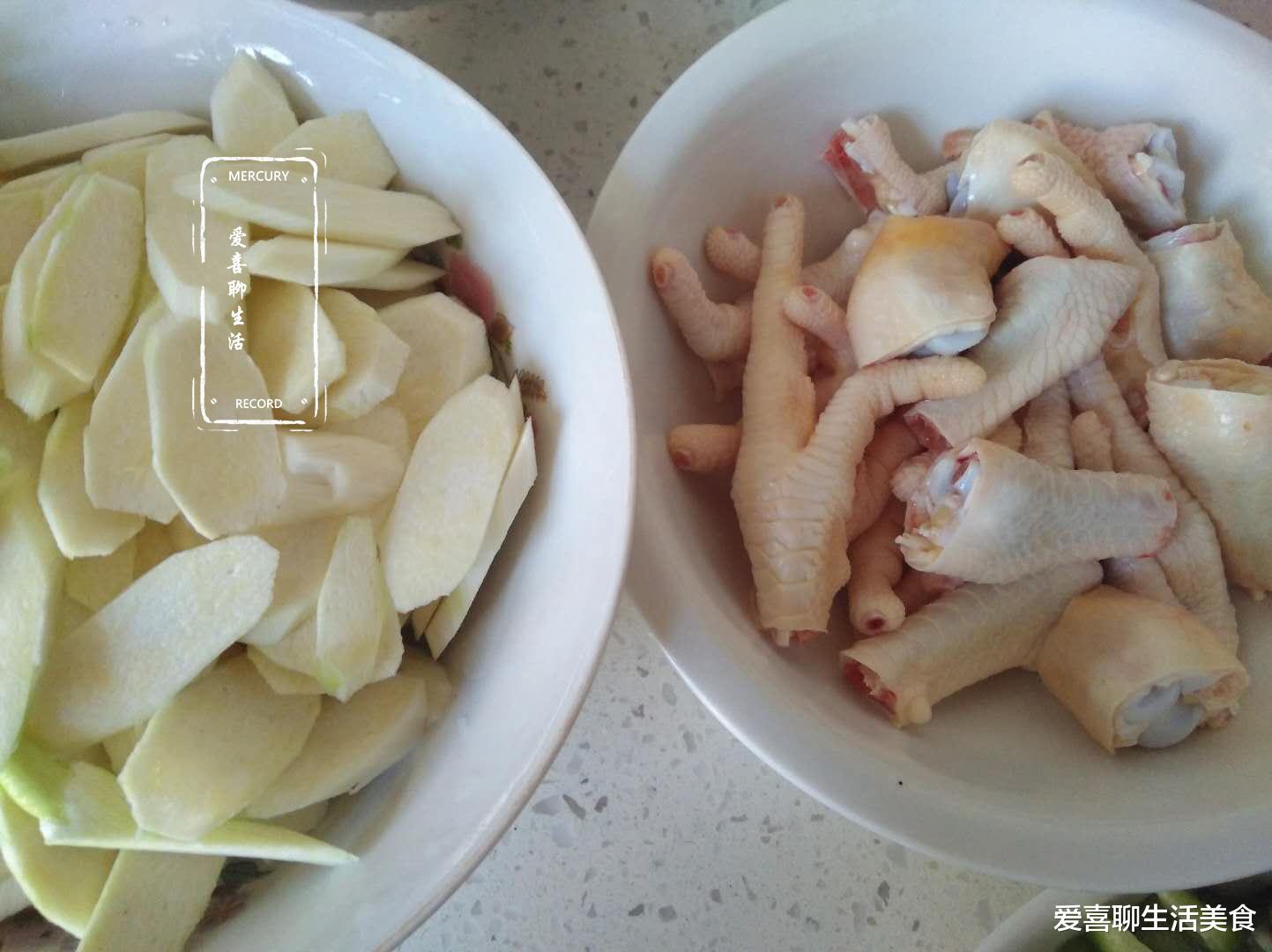 秋季进补就吃它,富含钙质和胶原蛋白,一煮一泡皮嫩肉烂,真入味