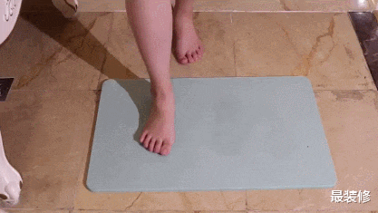 为何日本人卫生间只有巴掌大，却异常干净？答案其实很简单！