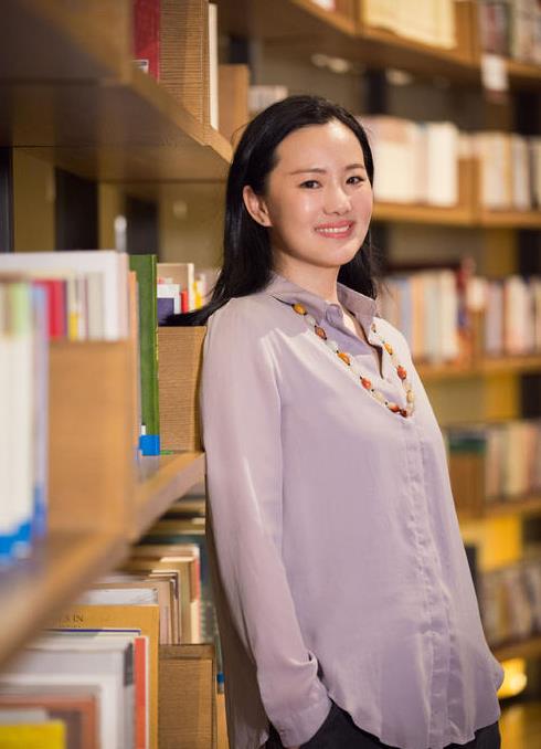 陈道明|她和陈道明生活8年，却被抛弃，如今嫁王菲初恋成最大赢家！