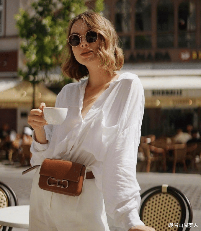 发型|?女人如果还没到40岁,这3款“大妈发型”尽量别留,会显老很多