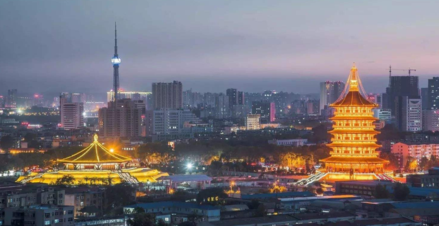 向东向南看史 在中国历史中，西安与洛阳是两座不可逾越的城市，二者谁更中央？