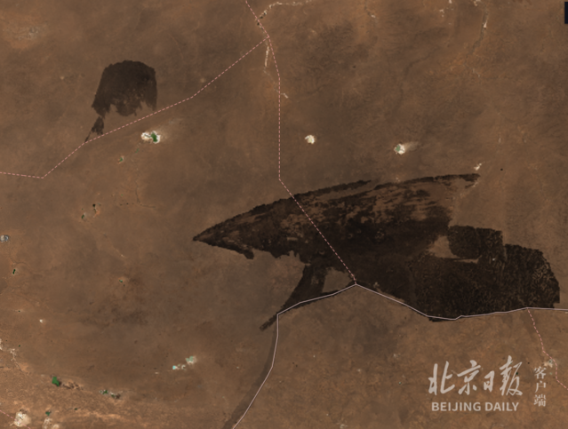 石家庄日报客户端 卫星图像告诉你,为什么蒙古国草原大火无法跨过中国边境线