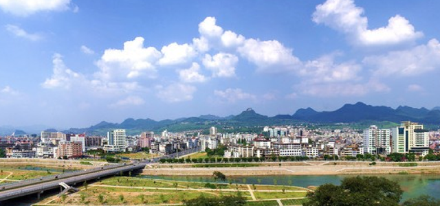 史史就爱说 广东由清远市代管的一个县级市，坐拥医疗机构265个，养老好去处