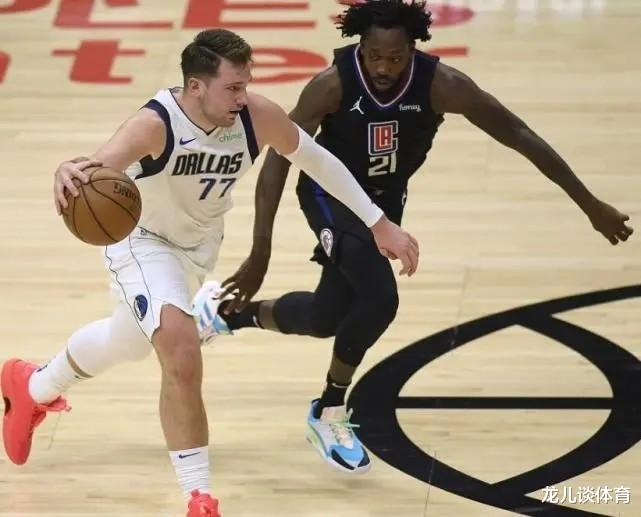 快船队|41分钟，正负值-29！快船找到了背锅侠，球迷调侃：魔术师好眼力