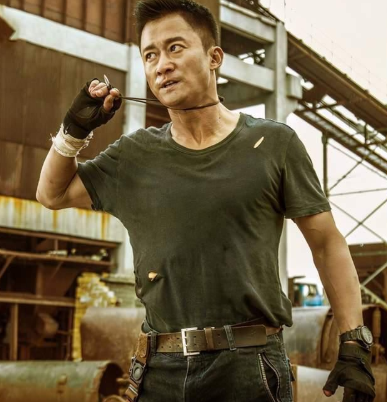 李安琪|明明是中国人，却在节目中全程飙英文，吴京怒斥：不要和我讲英文