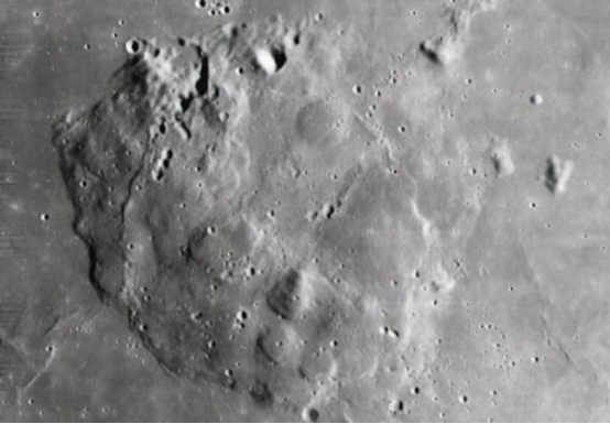 月壤 美国登月是假的？“嫦娥五号”带回的月壤是彩色，NASA的却是灰色