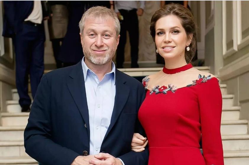 阿布|和伊琳娜離婚，切爾西老板阿布支付了多少分手費？足夠買多支球隊