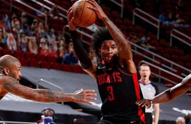 火箭队|125分60篮板38助攻！6场比赛验出一猛将，火箭队捡到宝了！