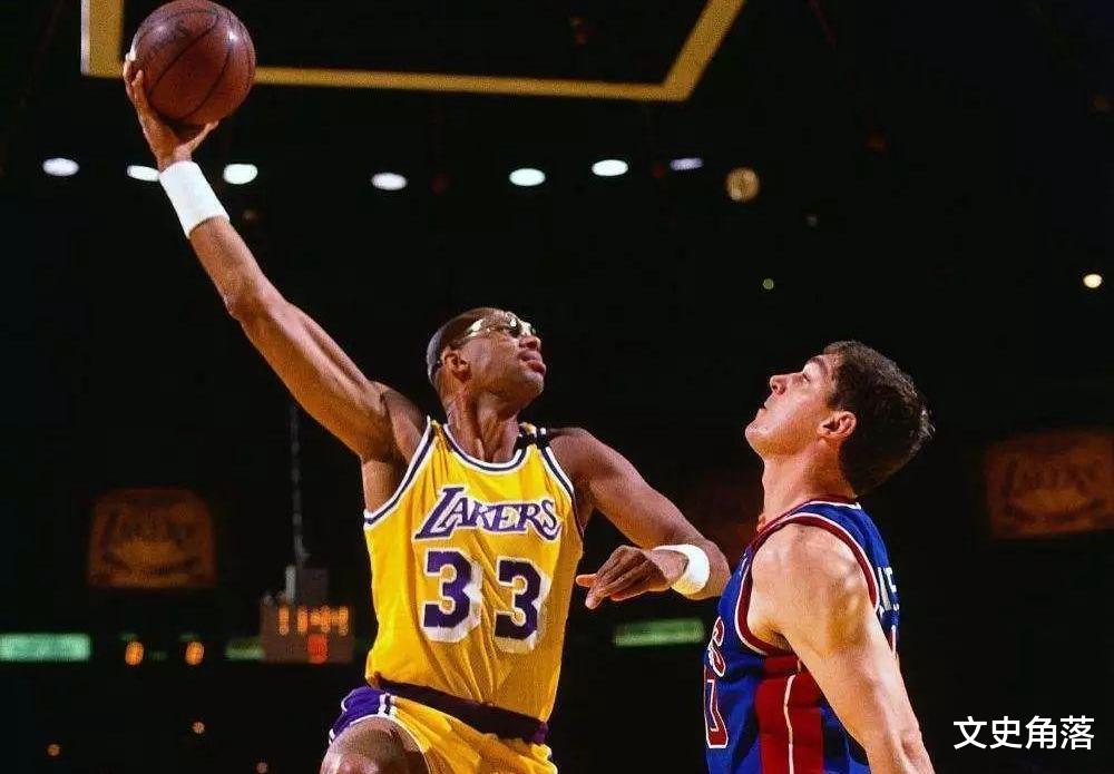 勒布朗·詹姆斯|联盟中几乎不受伤的五大球星:詹姆斯仅排第二,榜首实至名归