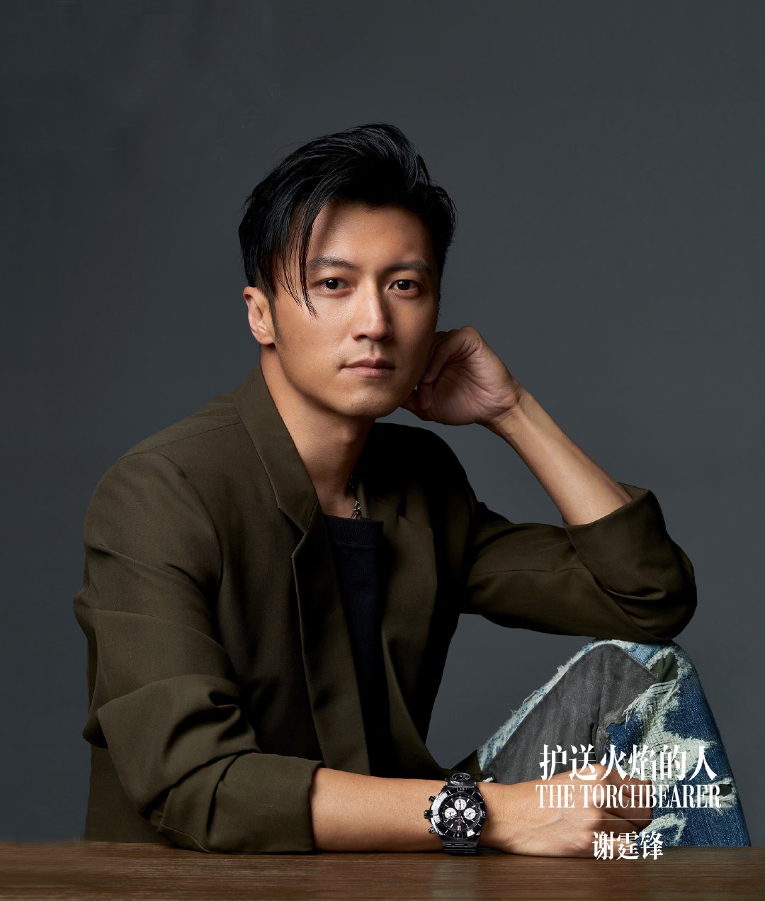 男士穿衣搭配杂志|40岁谢霆锋帅气不减当年，西装背头魅力十足，“生图”状态太好了
