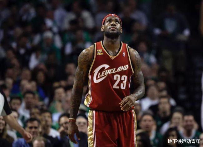勒布朗·詹姆斯|理性分析，詹姆斯4万分目标已经不可能实现！