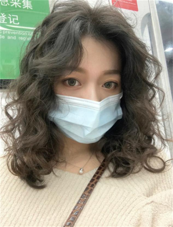 小哥哥|短发比长发更容易彰显自己的风格，清爽利落，简约又不失高级