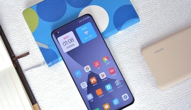 民警 10000mAh大电池+3D面部解锁+2100万像素,8GB+128GB版跌至899元