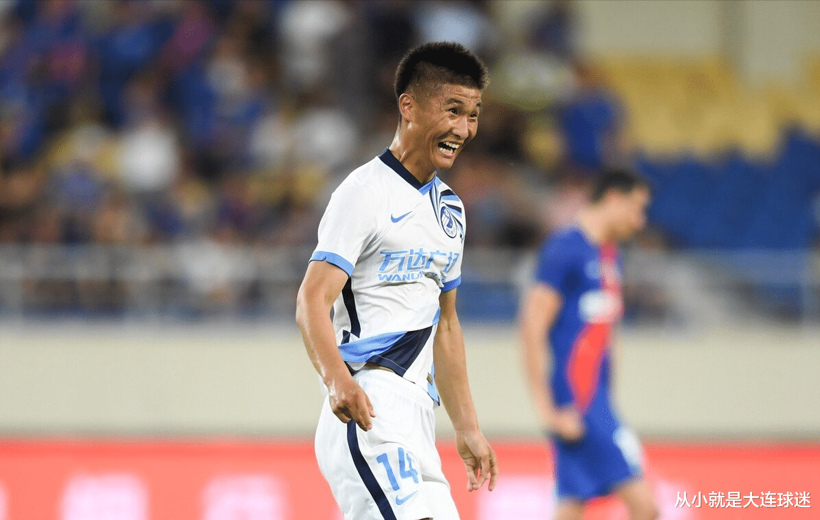 大连人队|全场八次抢断！大连人队再现后场多面手！21岁小将可担大任！