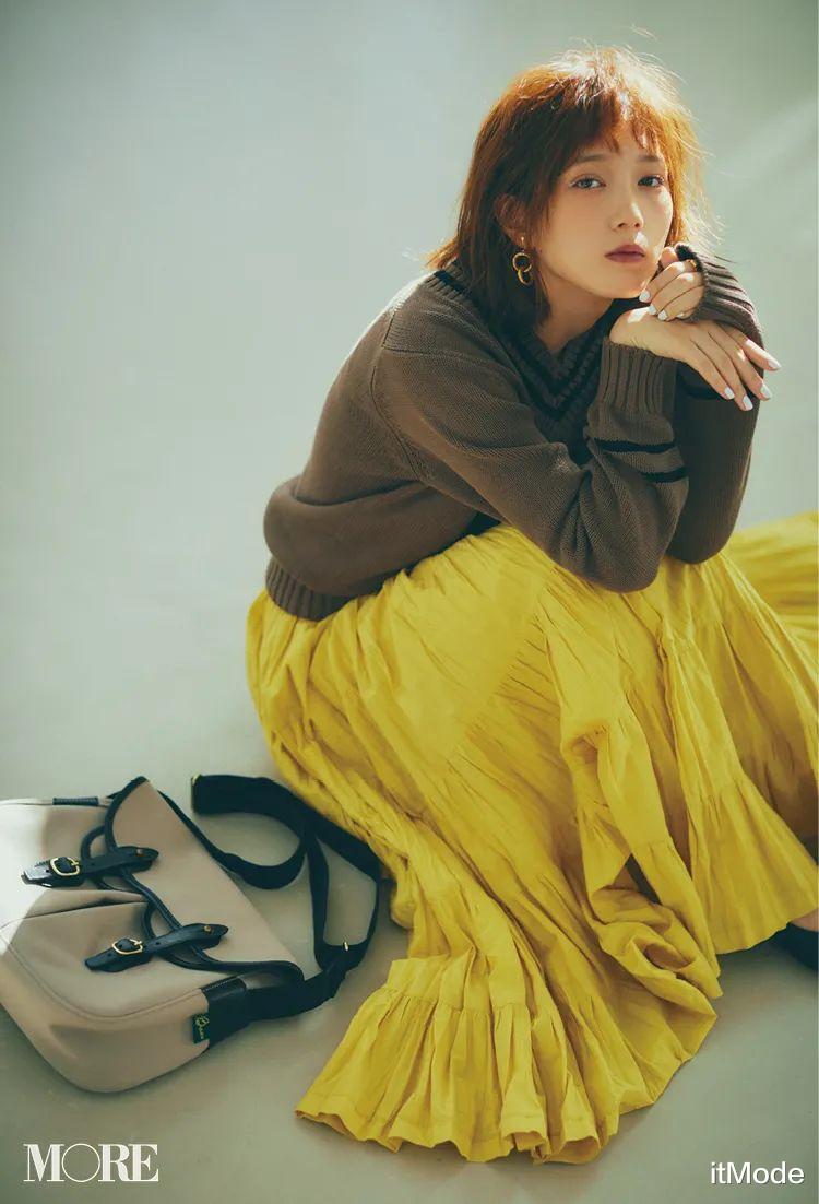 itMode 大毛衣+半裙,才是2021秋冬最气质时髦的打开方式!