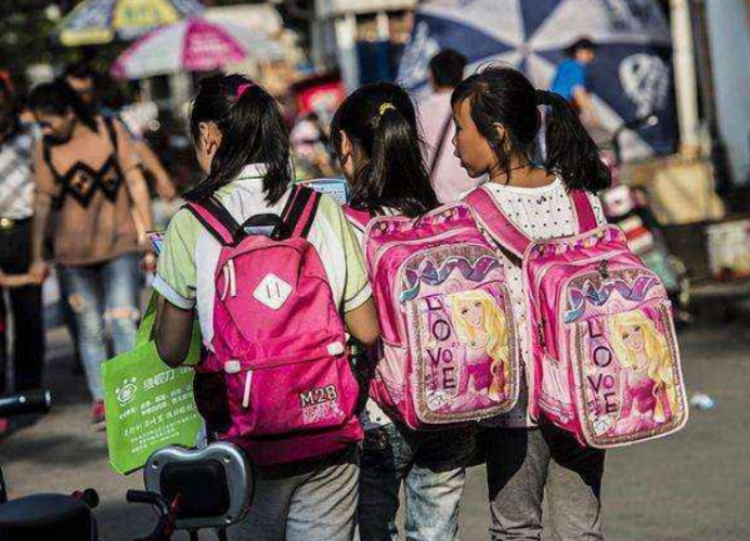 江苏:3名女学生从5楼坠落,医疗专家连夜抢救上演“生死时速”