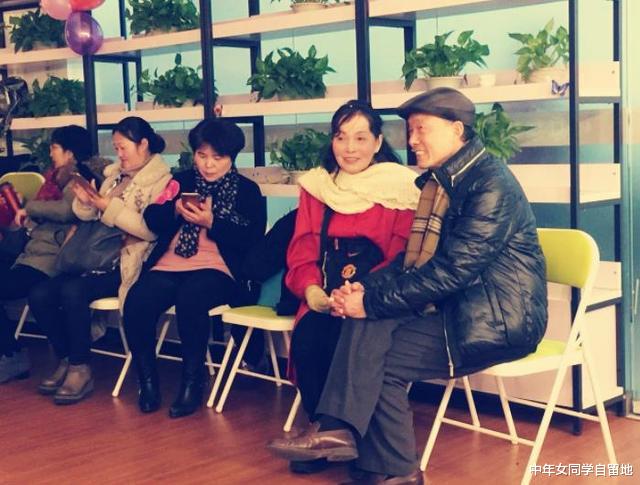 中年女同学自留地 70岁老伯哭诉：“我被相亲对象嫌弃，因为我有两个儿子”