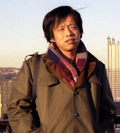 织梦侃文|“鬼才”作家王小波：45岁撞墙身亡，火化时出现怪事，死后却被捧上神坛