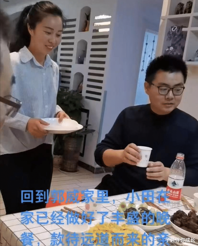 子芫伴你成长|小熊深夜失眠吐露心声：生活以痛吻我，我要报之以微笑