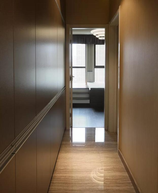 老公偏要坚持给阳台垫高9cm！次卧装走入式箱床，真心太实用！