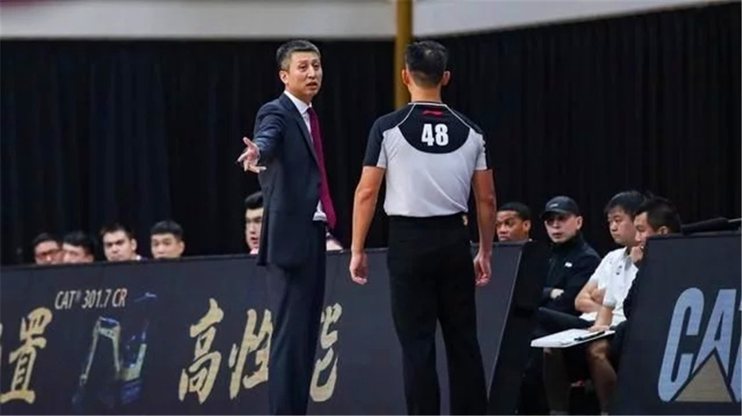 姚明|兩次漏判吹罰，CBA對(duì)裁判處理結(jié)果出爐，姚明臉色掛不住了