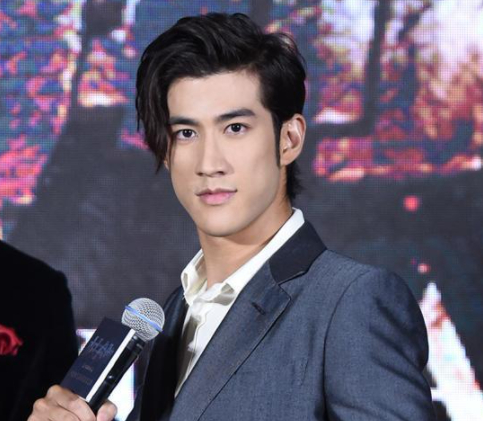 李治廷|盘点那些看起来1米八，却没那么高的明星，他成功的骗到了所有人