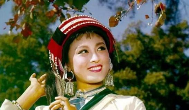 我们是第一书记|她是60年代第一美人,精神失常后丈夫仍不离不弃,于2000年去世!