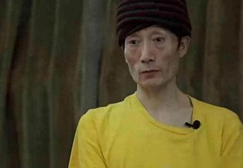 杨丽萍|“巨婴”郭冷：只会跳舞，46岁饭都不会做，年收入百万却无人敢嫁