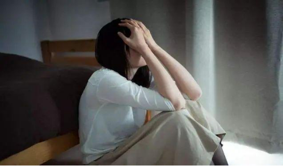 小思医生|43岁大姐离婚两年，竟罹患乳腺癌离世，医生：“凶手”显而易见