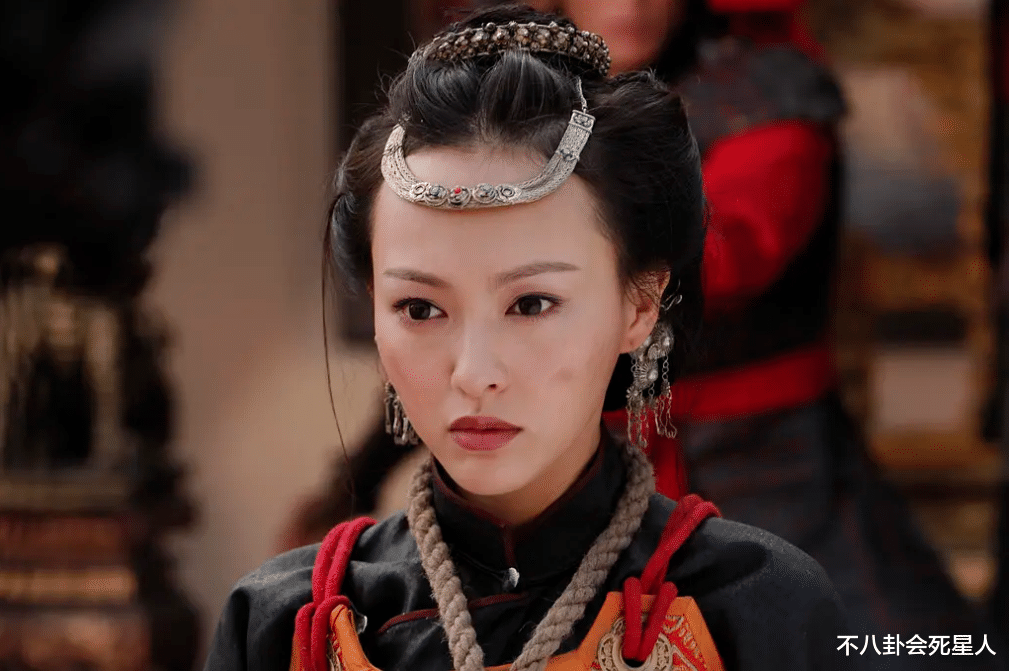 发际线|古装美人败给“发际线”？少了刘海和额饰，“天仙”颜值都救不了