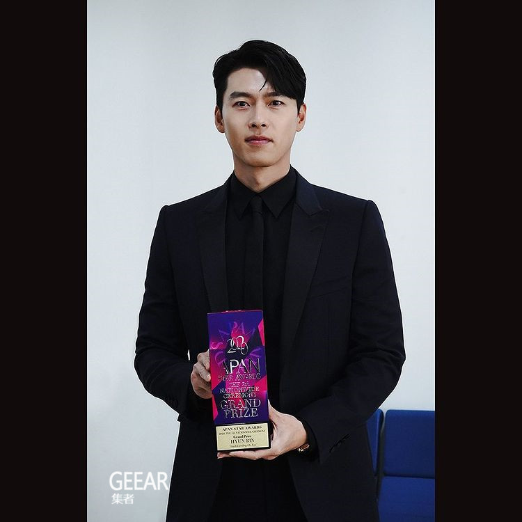 玄彬|玄彬出席颁奖礼，致谢辞中的这句话让现场顿时冒起粉红泡泡！