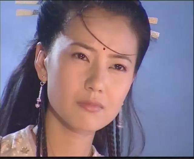 杨紫|娱乐圈公认最摄人心魄的36张脸，愿时光倒回去！