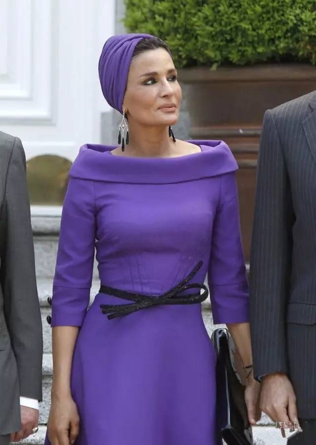 卡塔尔|莫扎：嫁给仇家的囚犯之女，不仅成功复仇，还成为全球最富女人