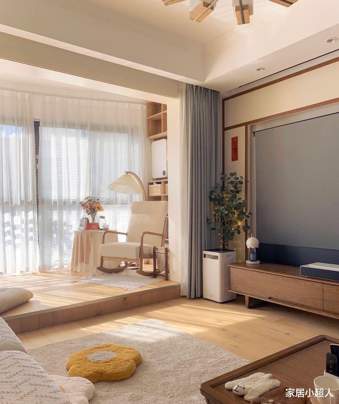 装修时，她做了很多小决定，入住后一周不做家务，还被人夸勤快