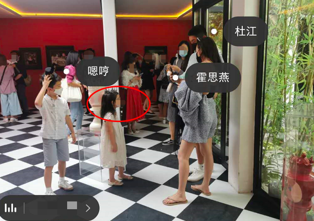 霍思燕|杜江二胎女儿疑曝光，身高快赶上霍思燕肩膀，曾屡次被拍从未公开