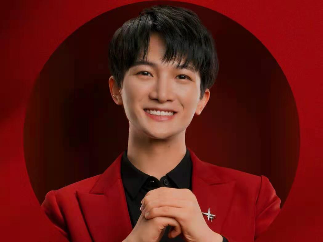 周深|周深跨年有多忙？期待宝藏男孩继续在舞台上闪闪发光