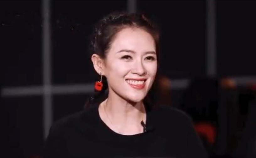 时尚圈的奇葩大喵 六公主镜头下的章子怡，用实力诠释优雅自信美，颜值状态引人羡慕