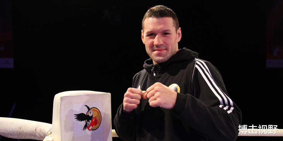 薪酬|埃里克?菲佛：站在职业生涯的十字路口