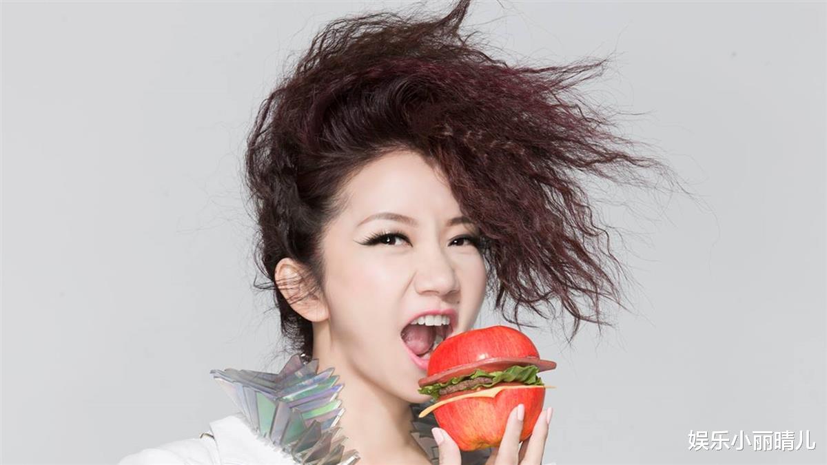 陶晶莹|排45分钟“面没熟”？陶晶莹开麻辣烫店遭吐槽，本人回应