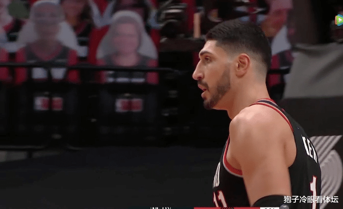 詹姆斯·哈登|挑衅!坎特面对面怒喷哈登 大胡子毫不示弱 队友瞬间冲过来果然管用